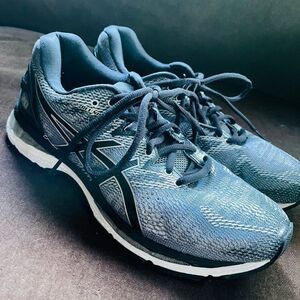 NEW ASICS GEL NIMBUS 20 Black Anthracite Dark Grey Womens 8.5 Mens 7 US 40 EUR